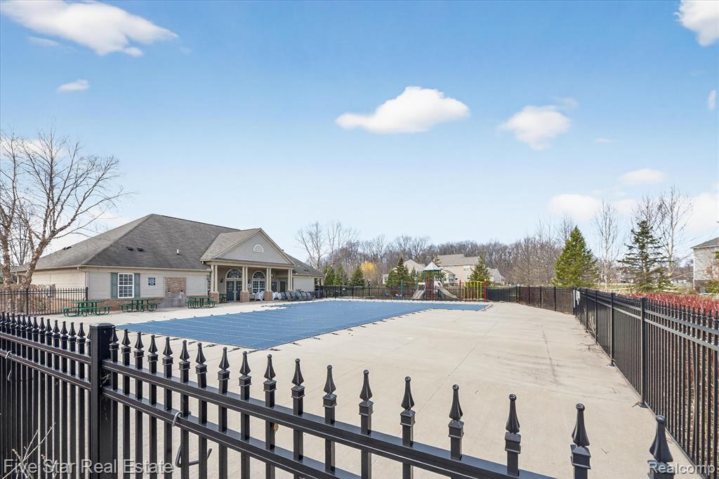 59163 Peters Barn Drive, South Lyon, MI 48178 — Photo 57