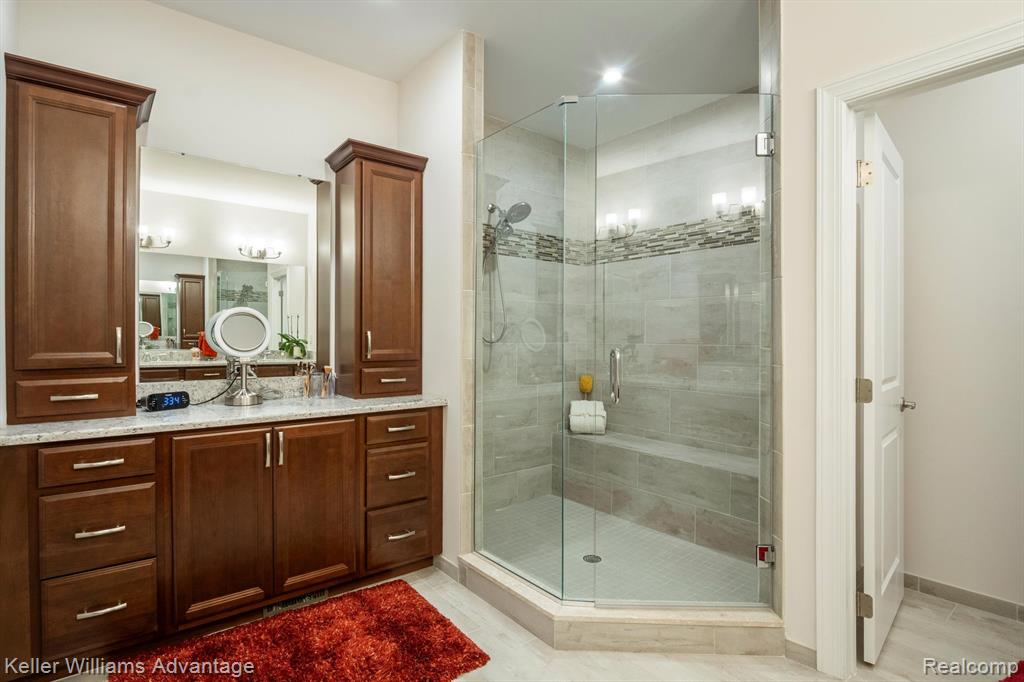42741 CARDINAL Way, Novi, MI — Photo 10
