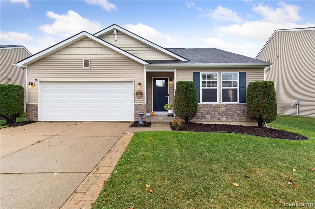 8056 Beechwood Boulevard, Dexter, MI 48130 — Photo 3