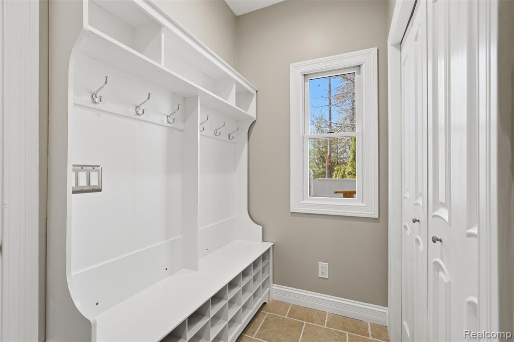 4148 Queensland Way, Pinckney, MI 48169 — Photo 33