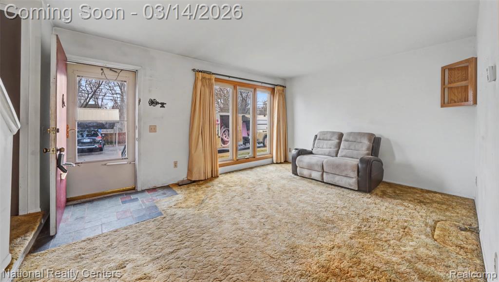 90 Willow Way, Waterford, MI 48328 — Photo 2