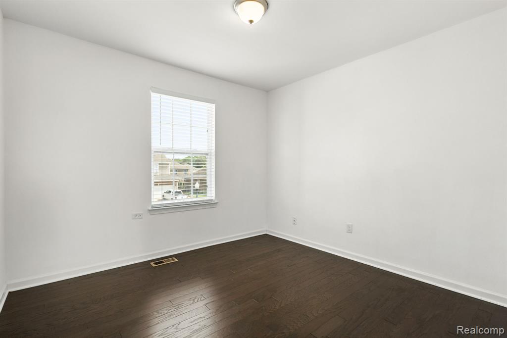 50219 Cheltenham Drive, Macomb, MI 48044 — Photo 18