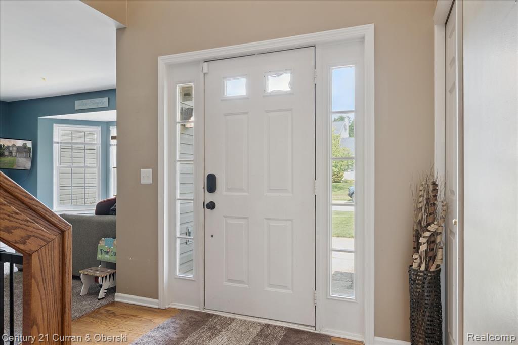 4025 Forest Edge Drive, Commerce Twp, MI 48382 — Photo 5
