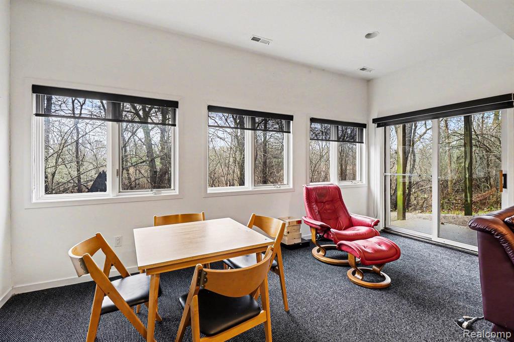 6426 Country Shire Lane, West Bloomfield, MI 48323 — Photo 44