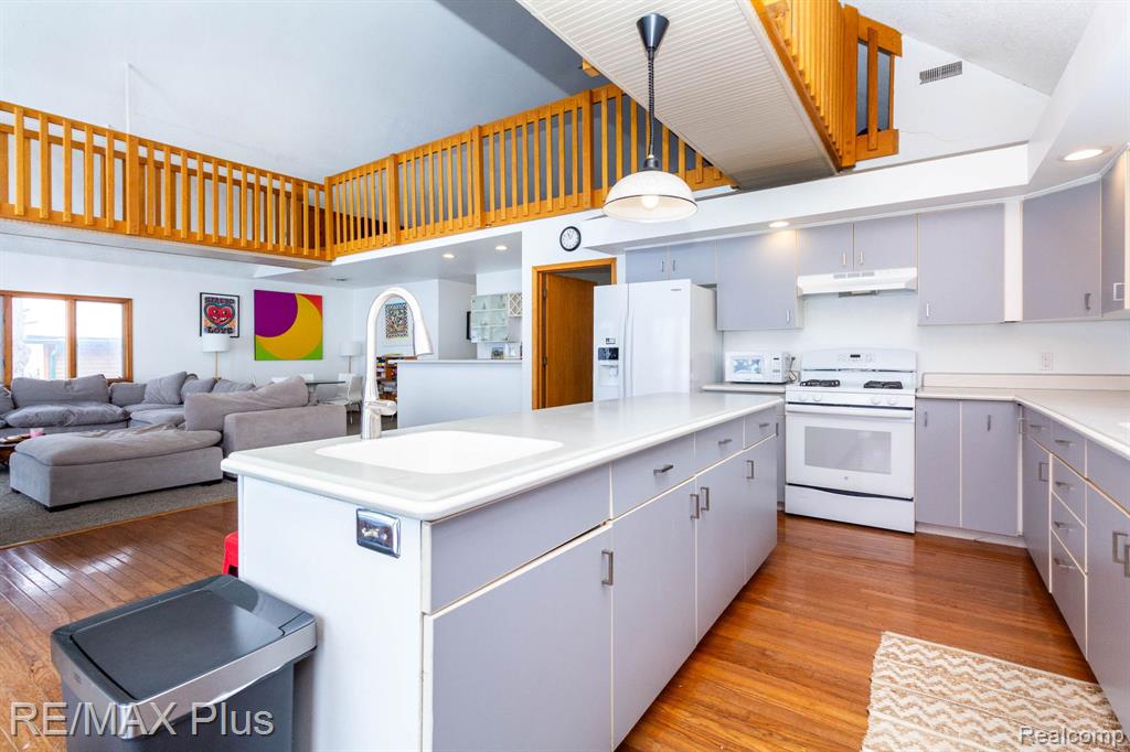 1380 Pratt Drive, Lapeer, MI 48446 — Photo 13