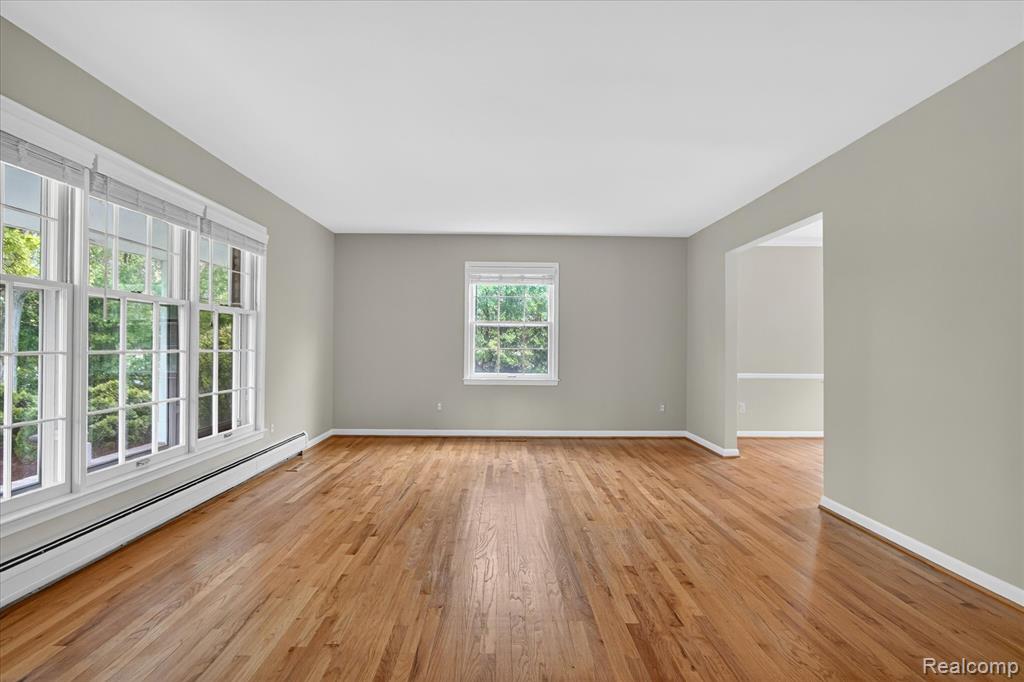 5447 Lahser Road, Bloomfield Hills, MI 48304 — Photo 10