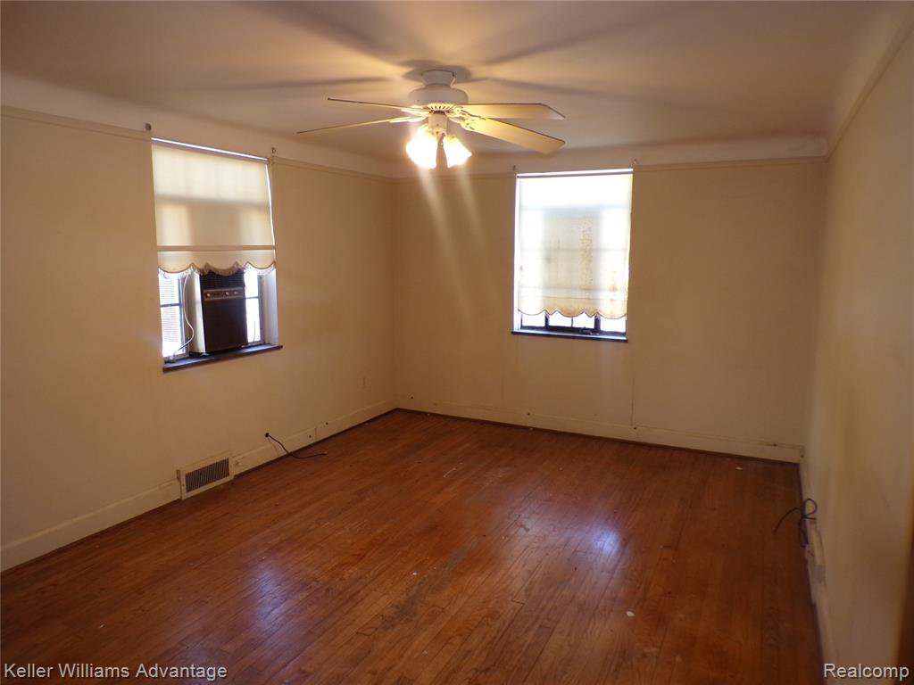 5043 Yorkshire Road, Detroit, MI 48224 — Photo 14