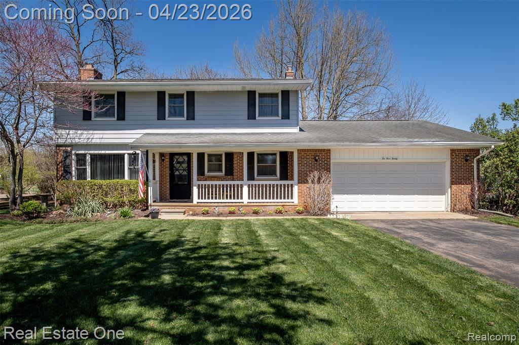 10420 Cedar Point Drive, White Lake, MI