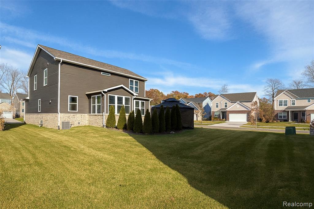 58565 Navarra Drive, South Lyon, MI 48178 — Photo 55
