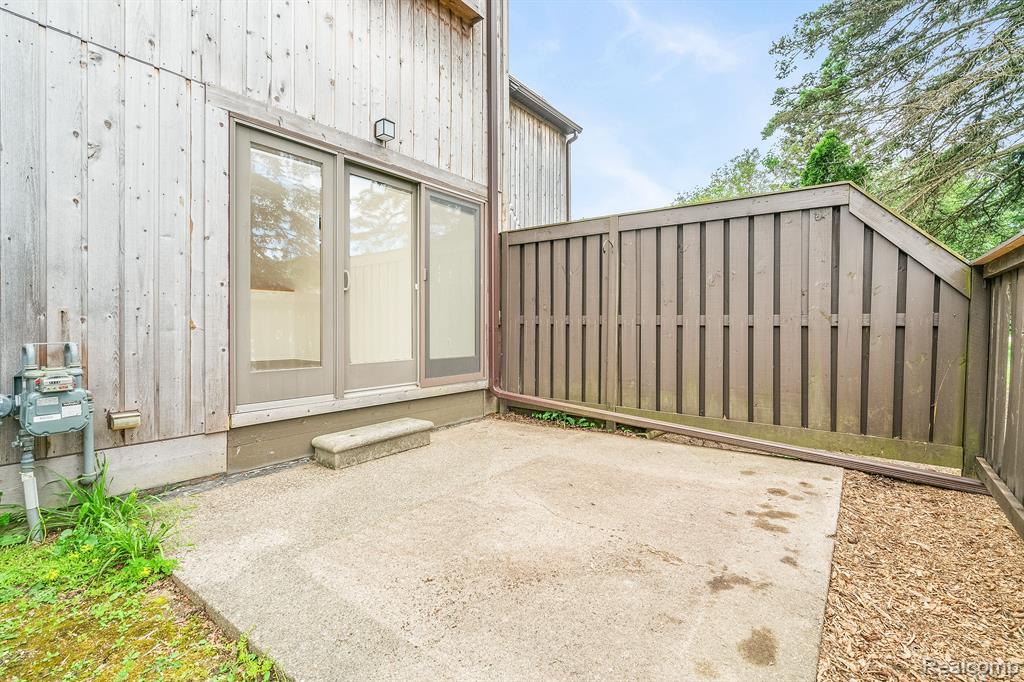 2109 PAULINE CT, Ann Arbor, MI 48103 — Photo 29