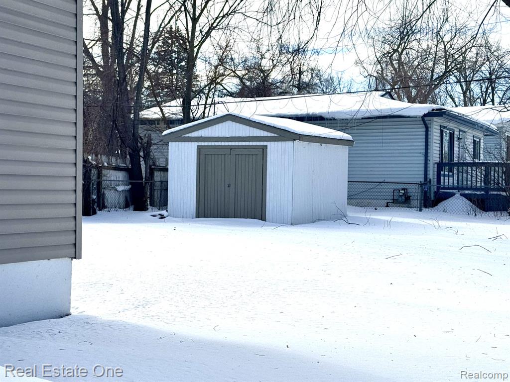 731 Stanley Avenue, Pontiac, MI 48340 — Photo 27