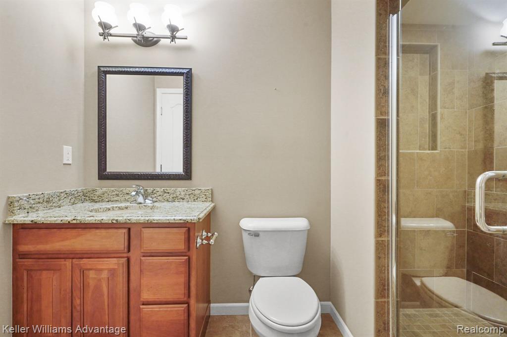 47232 MERION Circle, Northville, MI 48168 — Photo 59