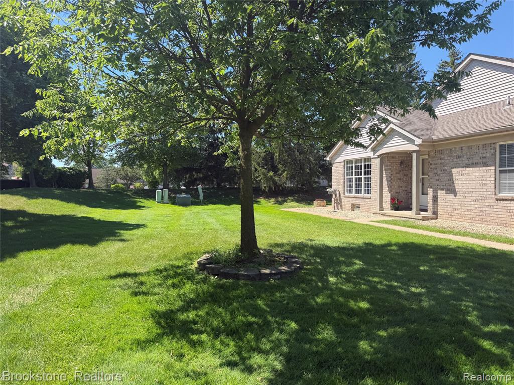 41021 Glenleven Court, Clinton Twp, MI 48038 — Photo 6
