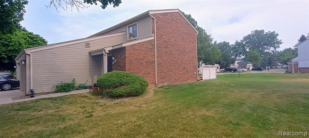 7506 Culpepper Court, Westland, MI — Photo 25