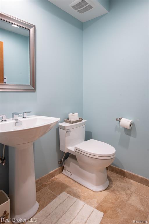 816 Seager Street, Commerce Twp, MI 48390 — Photo 42