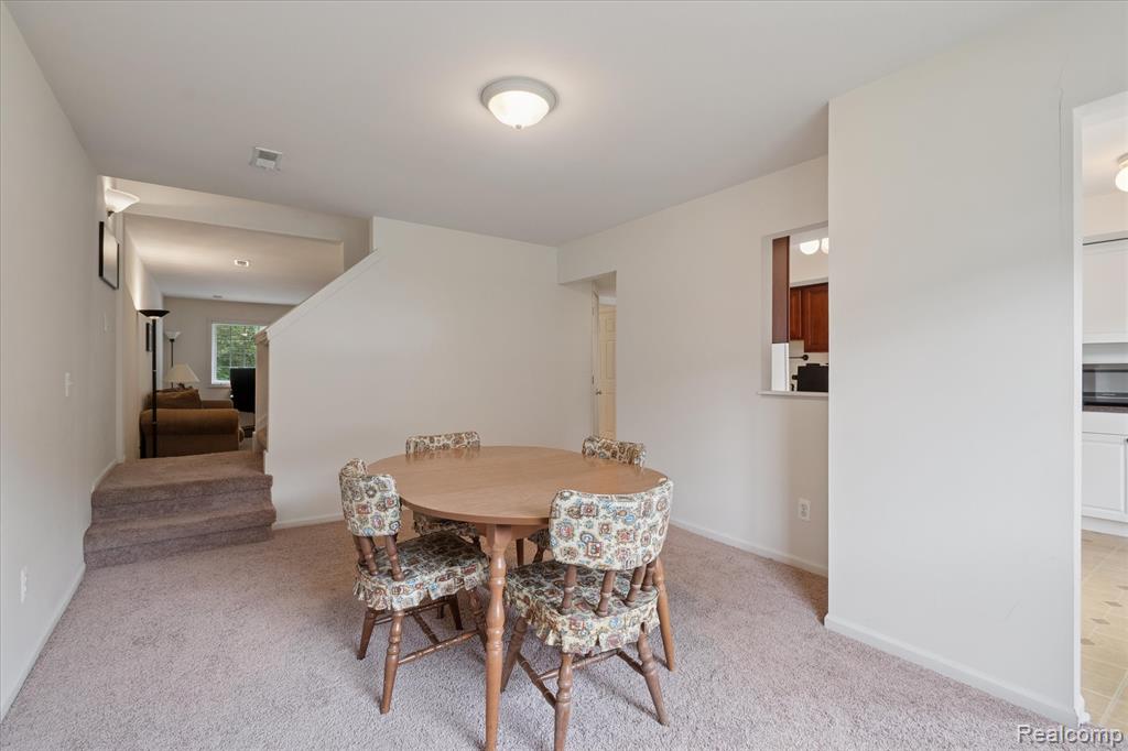 16437 Terrace Village Drive, Taylor, MI 48180 — Photo 9