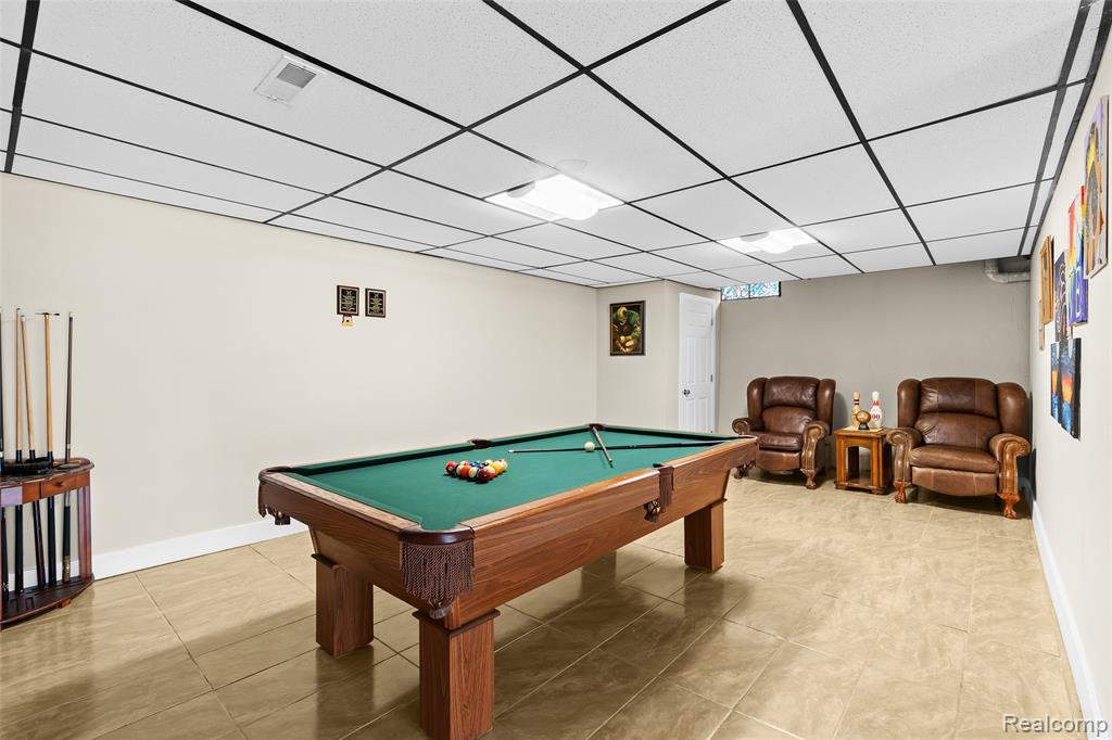 18031 Stonebrook Drive, Northville, MI 48168 — Photo 50