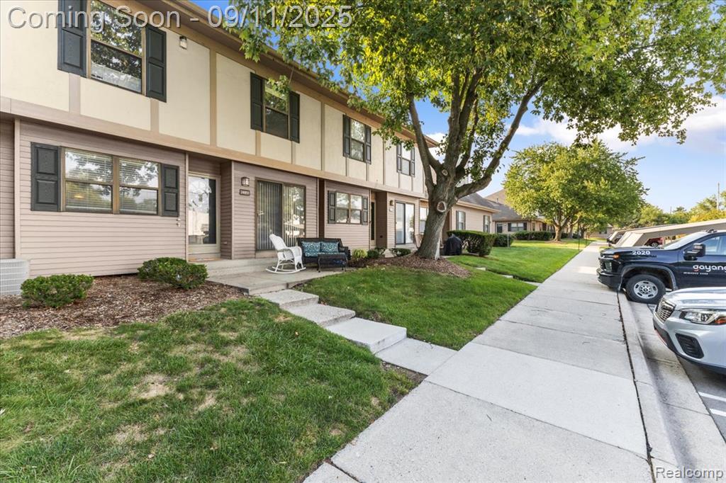 24851 Auburn Lane, Southfield, MI 48033 — Photo 4