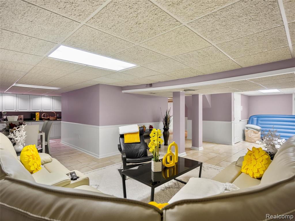 43043 W Kirkwood Drive, Clinton Twp, MI 48038 — Photo 20