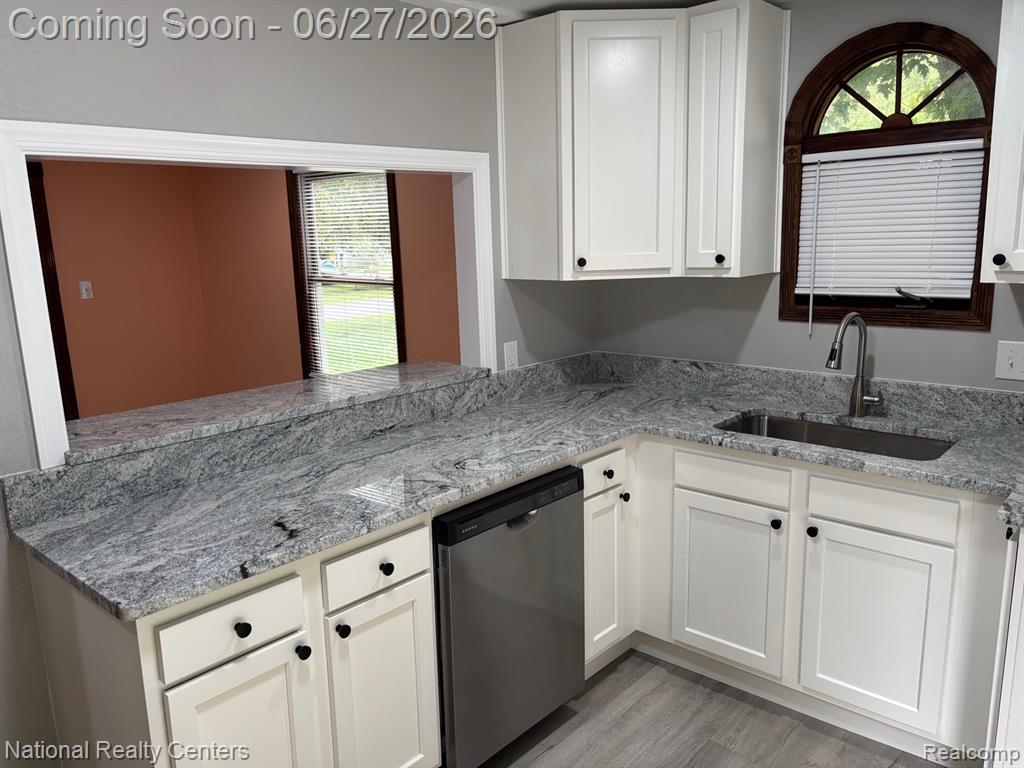 284 Evans Glen Trail, Tipton, MI 49287 — Photo 5