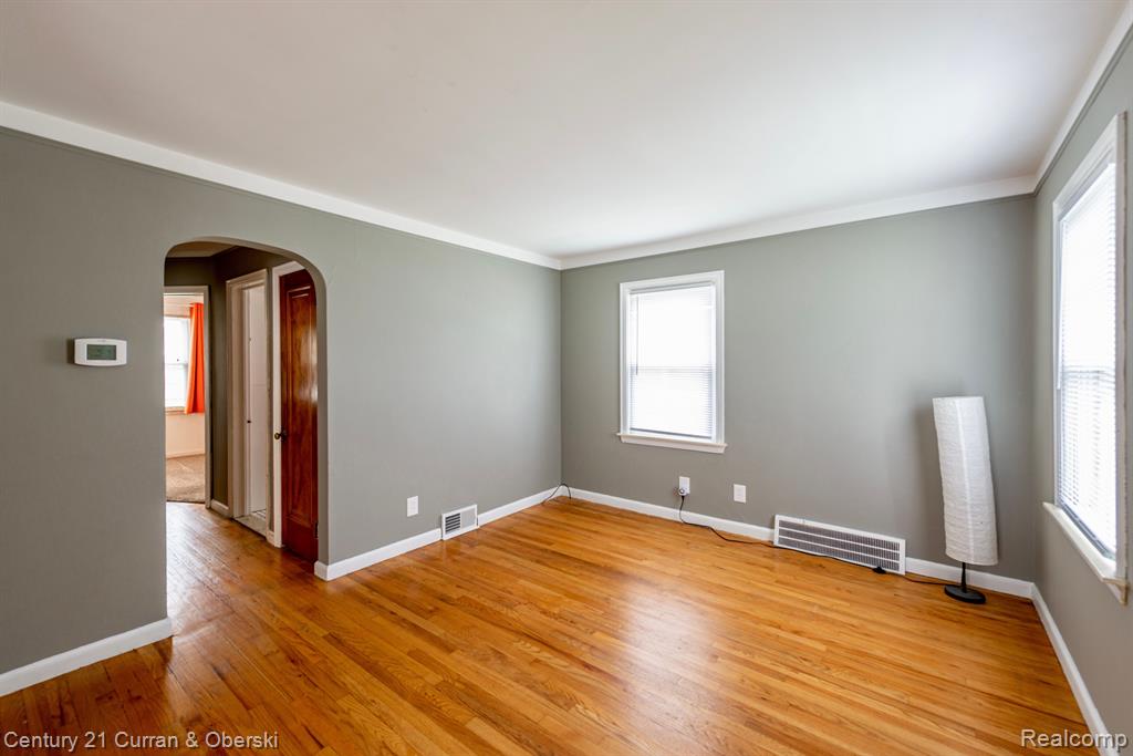 609 N BLAIR Avenue, Royal Oak, MI 48067 — Photo 6