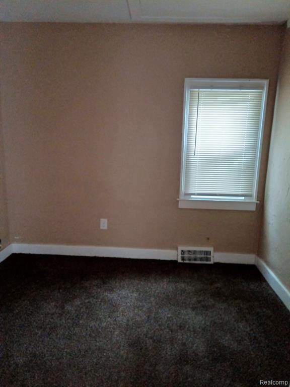 8601 Vaughan Street, Detroit, MI 48228 — Photo 4