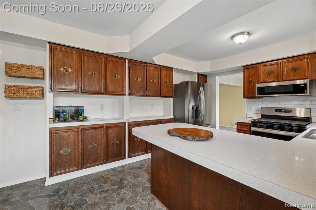 6046 Wedgewood Road, Canton, MI 48187 — Photo 15