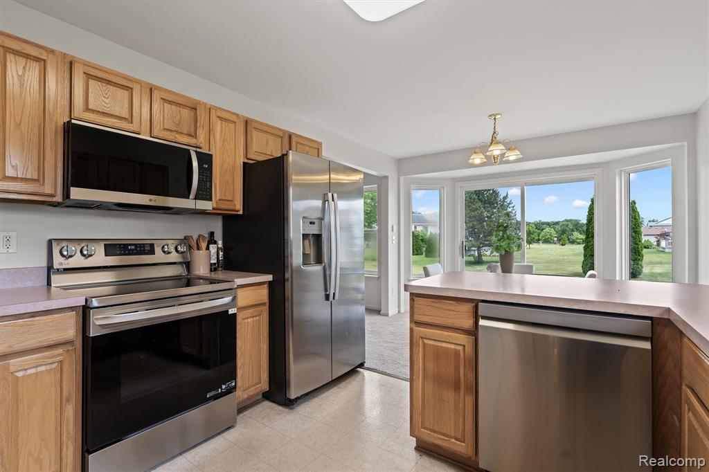 8249 Clocktower Court, Romulus, MI 48174 — Photo 13