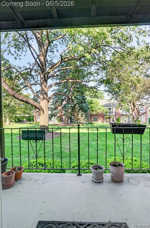 2425 Mulberry Square, 42, Bloomfield Hills, MI 48302 — Photo 23