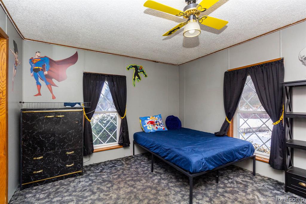8200 Oakville Waltz Road, Belleville, MI 48111 — Photo 33
