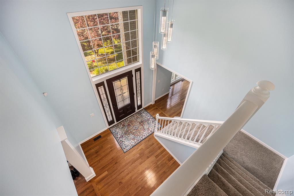 5686 Cherry Lane, West Bloomfield, MI 48324 — Photo 17