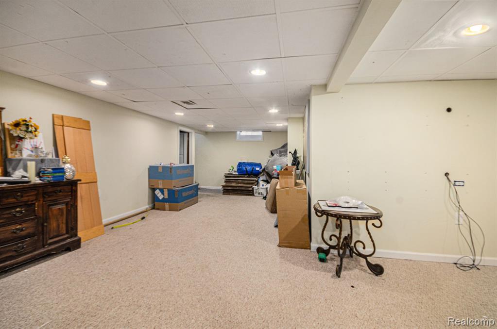 8725 LOCHDALE Street, Dearborn Heights, MI 48127 — Photo 21