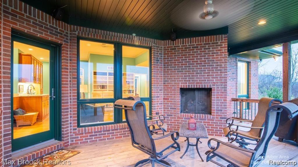 3520 Blue Heron Court - Photo 2