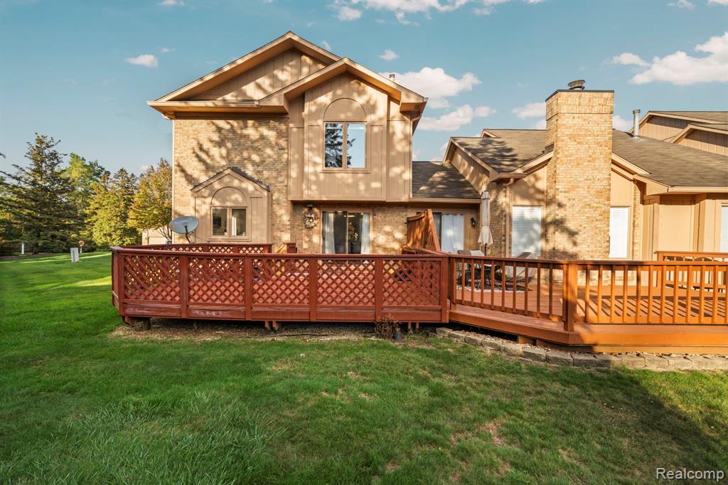35375 Blue Spruce Drive, Farmington Hills, MI 48335 — Photo 46