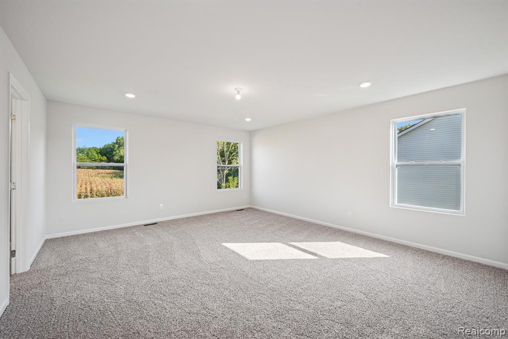 27107 Gallop Way, Saline, MI 48176 — Photo 14