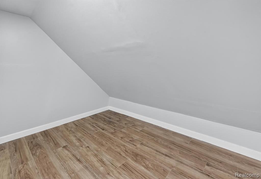 2978 Evaline Street, Hamtramck, MI 48212 — Photo 29