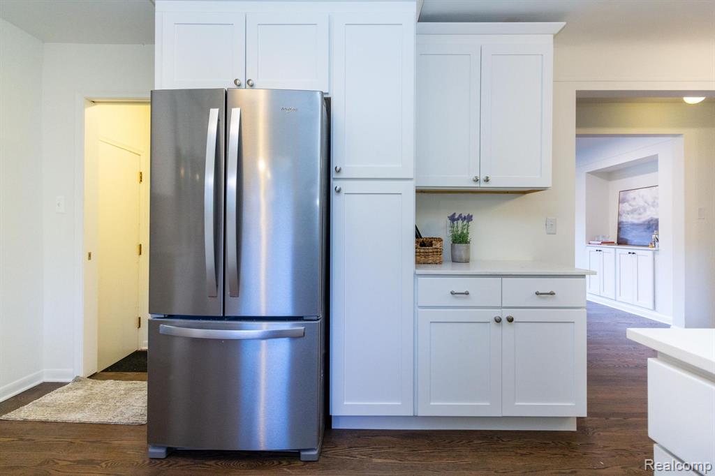 19332 Beverly Road, Beverly Hills, MI 48025 — Photo 12