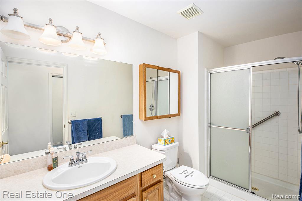 4378 Gardenia Drive, Sterling Heights, MI 48314 — Photo 11