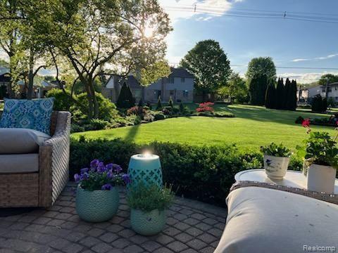 15946 WINCHESTER Drive, Northville, MI 48168 — Photo 46