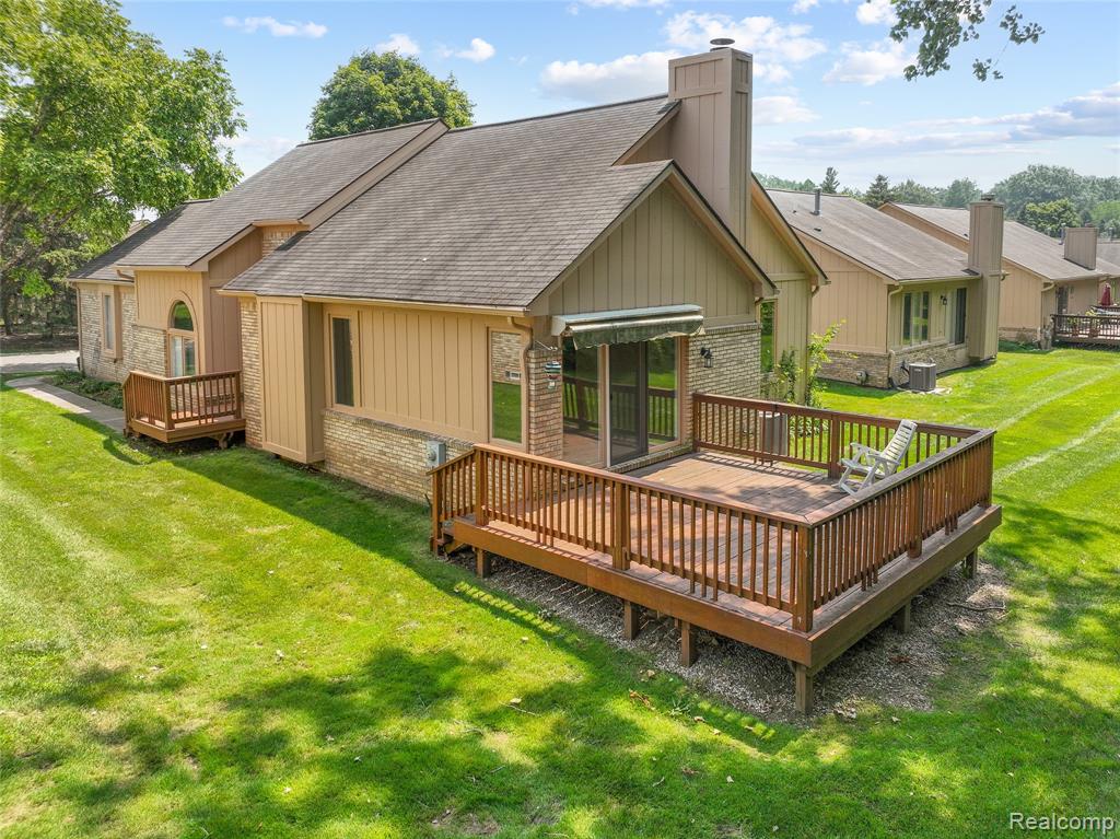 35213 Knollwood Lane, Farmington, MI 48335 — Photo 3