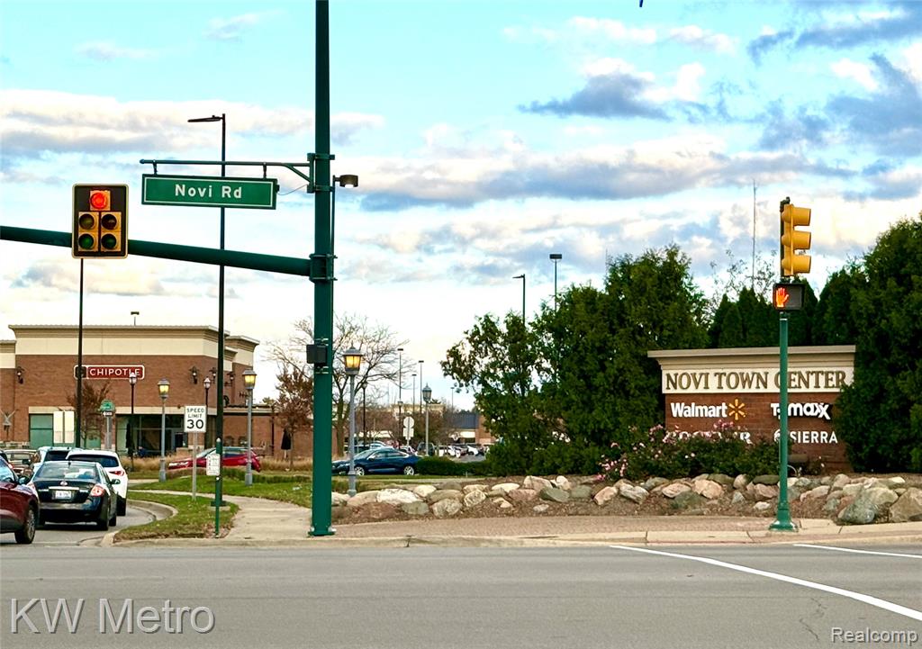Lot 12,13 Novi Rd, Novi, MI — Photo 2