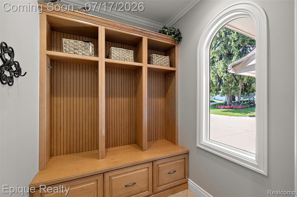 565 Shady Oaks Street, Lake Orion, MI 48362 — Photo 48