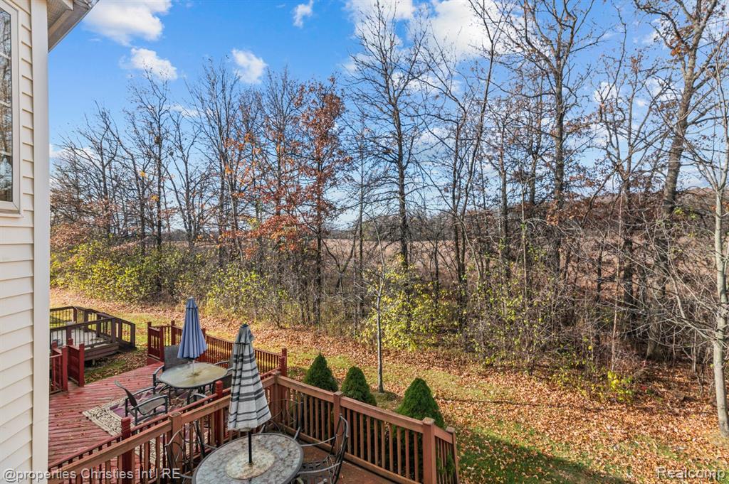 8780 IRONWOOD Drive, Van Buren, MI 48111 — Photo 28