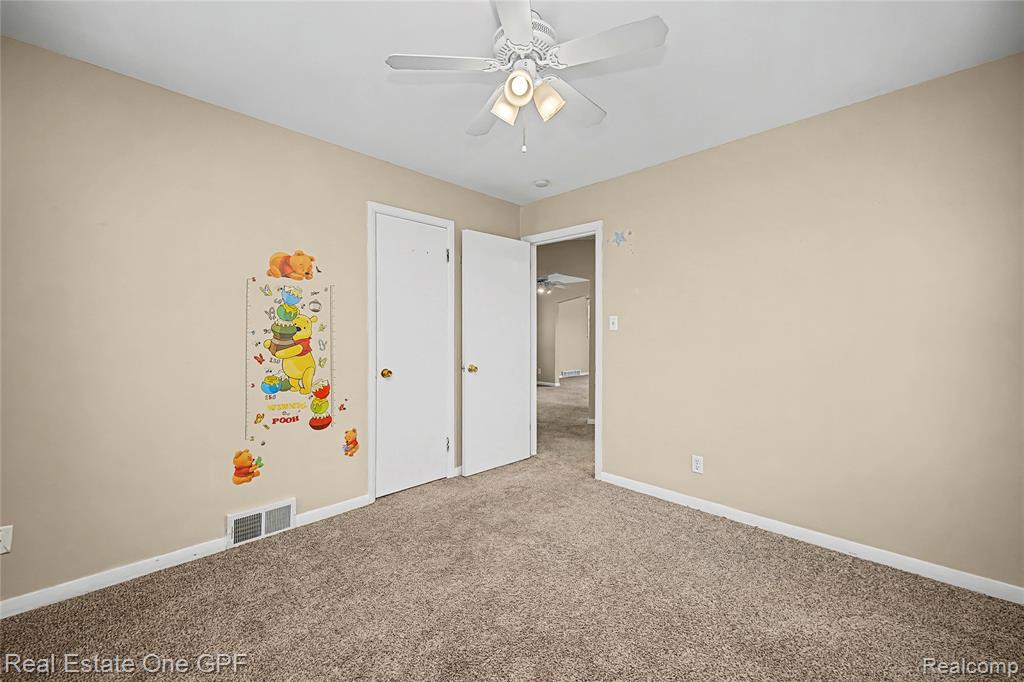 506 W 12 Mile Road, Royal Oak, MI 48073 — Photo 39