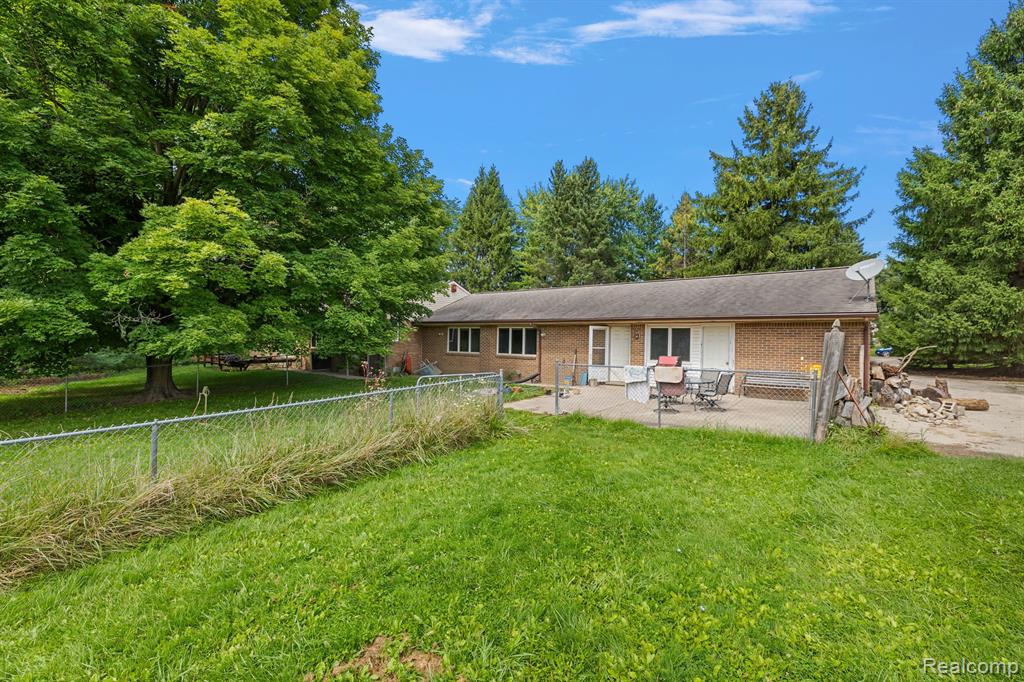 6152 GOLF CLUB Road, Howell, MI 48843 — Photo 29