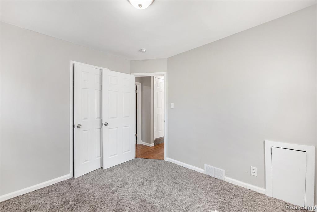 19315 Annchester Road, Detroit, MI 48219 — Photo 10