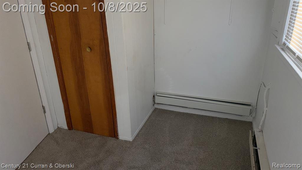 8244 Lenore Street, Dearborn Heights, MI 48127 — Photo 9