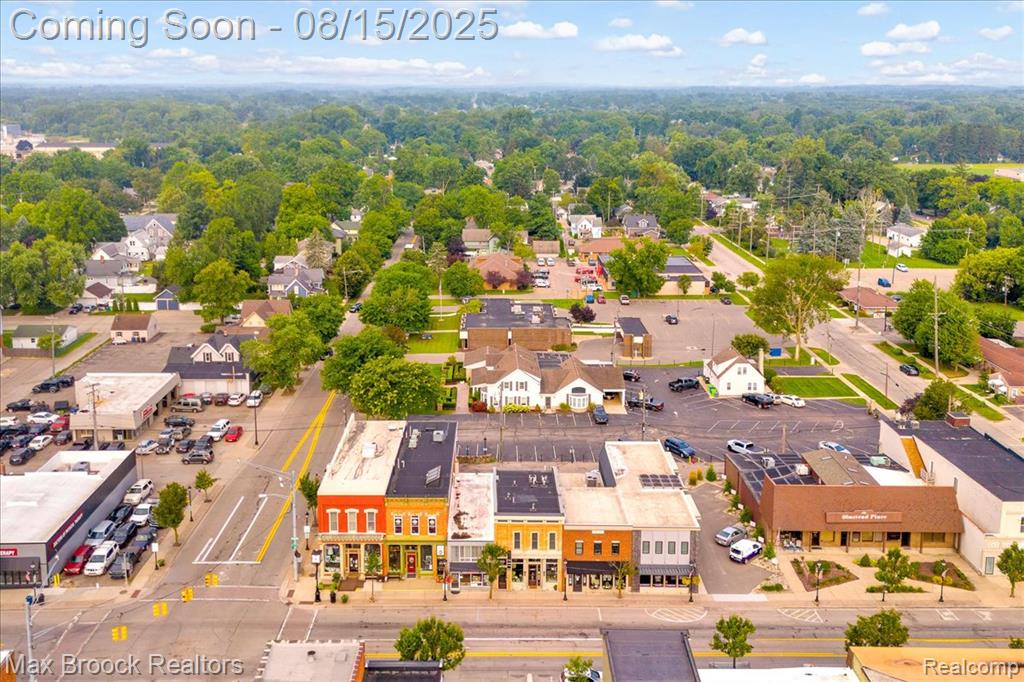 415 W Lake Street, South Lyon, MI 48178 — Photo 40