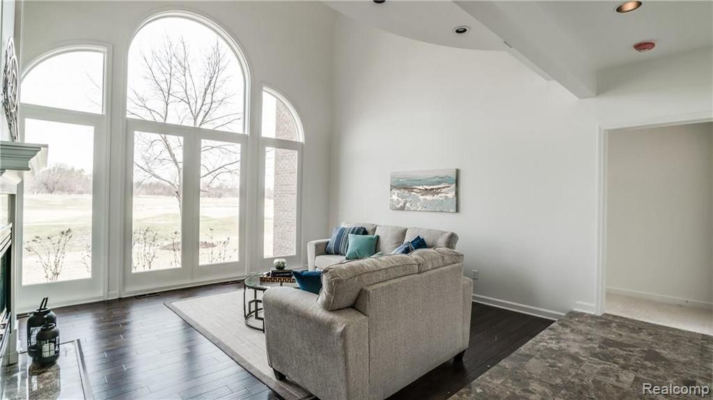 748 Eltham Court, Ann Arbor, MI 48103 — Photo 23
