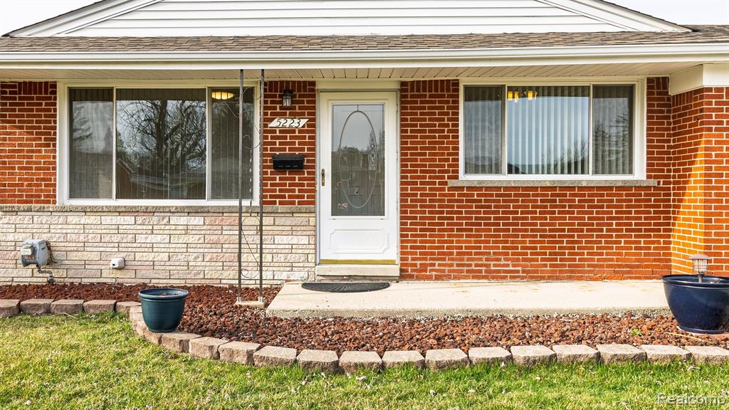 5223 BUSCH Avenue, Warren, MI 48091 — Photo 5